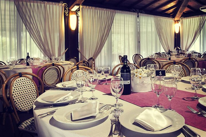 Dining Photos
