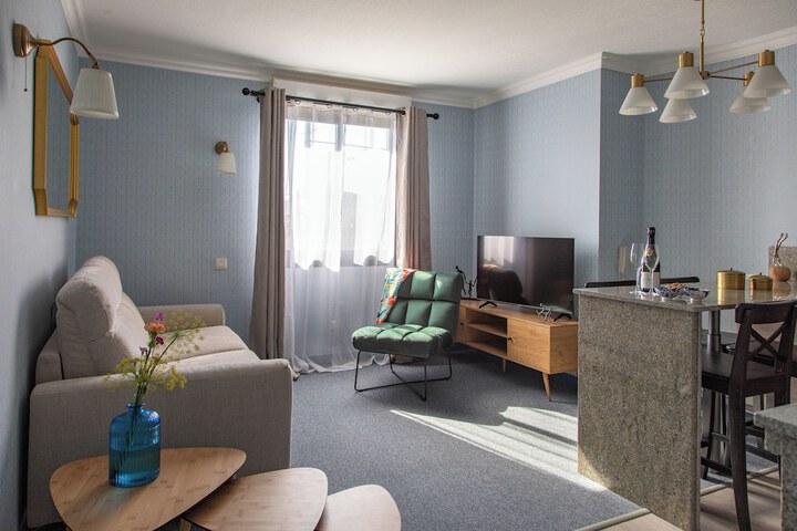 Room 30 of 35
