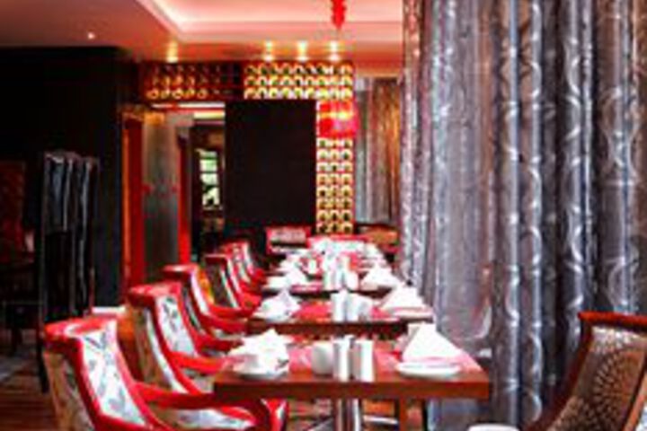 Dining 68 of 69