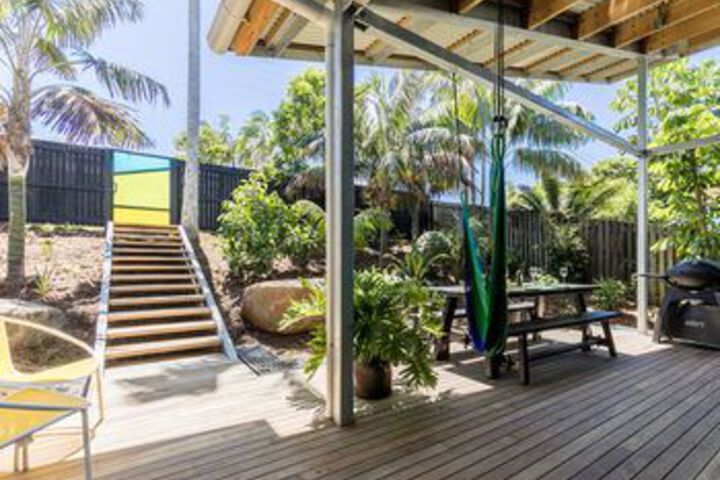 Terrace/Patio 21 of 22