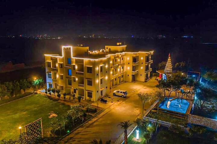 Hotel 28 of 28