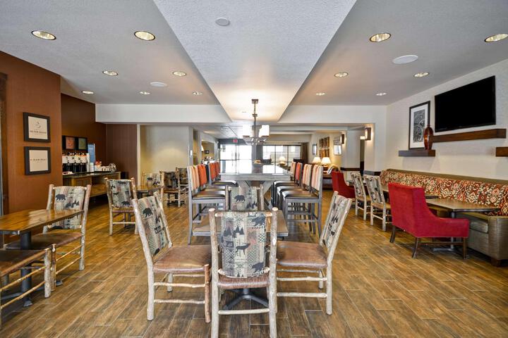 Hotel Interior 96 of 145