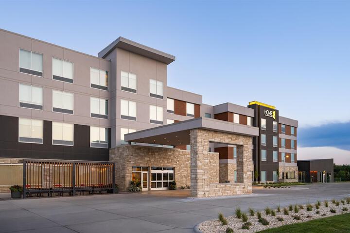 Home2 Suites by Hilton Kearney in Kearney, NE