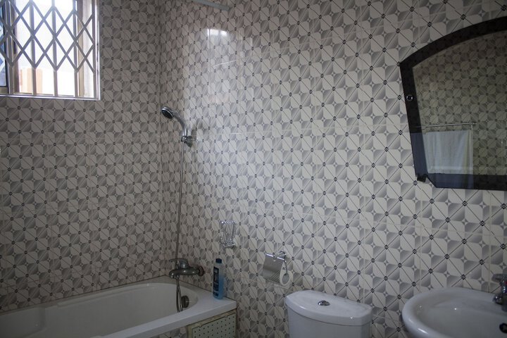 Room 15 of 22