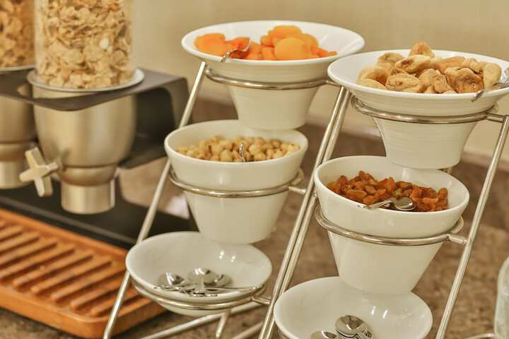 Breakfast/Coffee Service 85 of 133