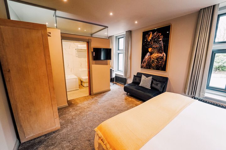 Room 17 of 54