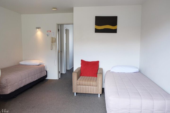 Room 16 of 55