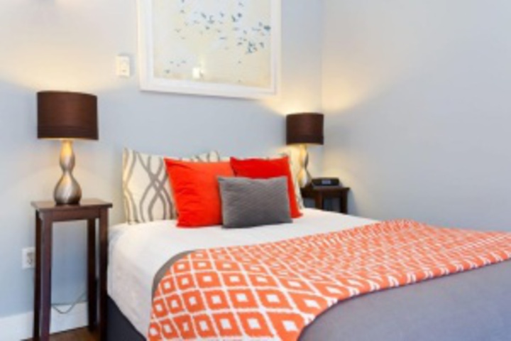 Room 140 of 671