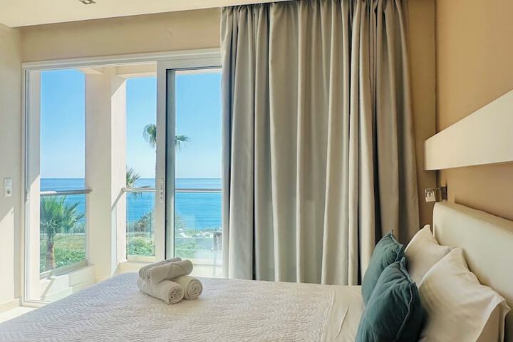 Saradari Beach Hotel - Adults Only