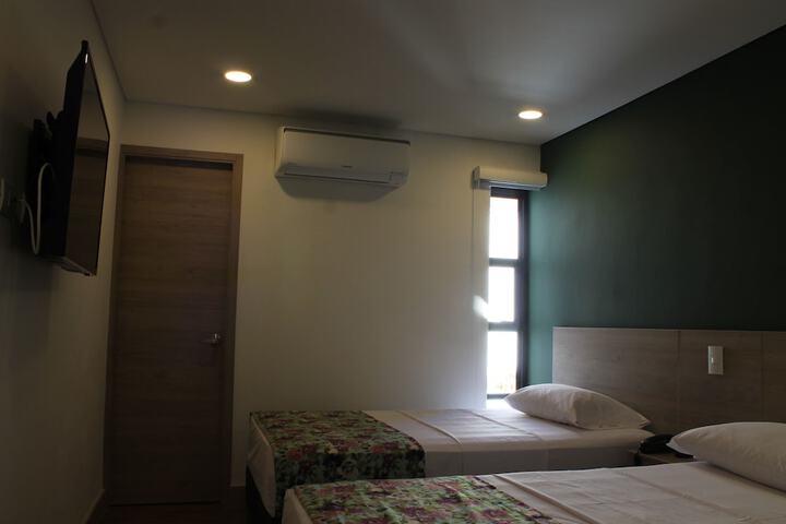 Room 18 of 40