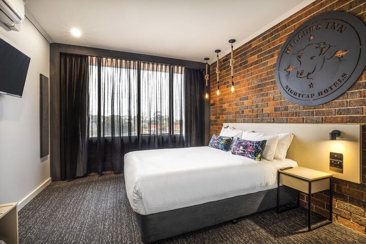 Room 4 of 56