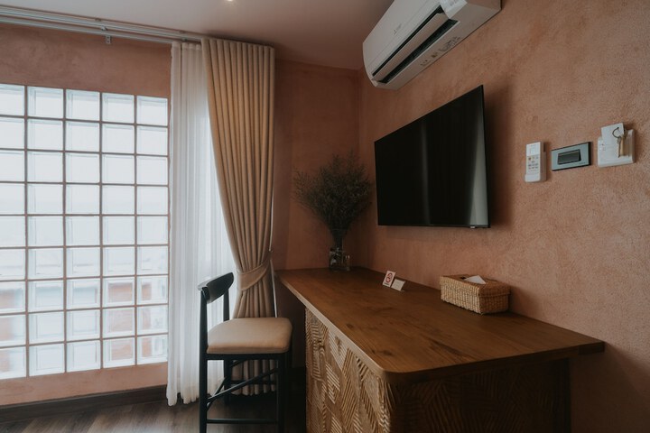 Room 38 of 68