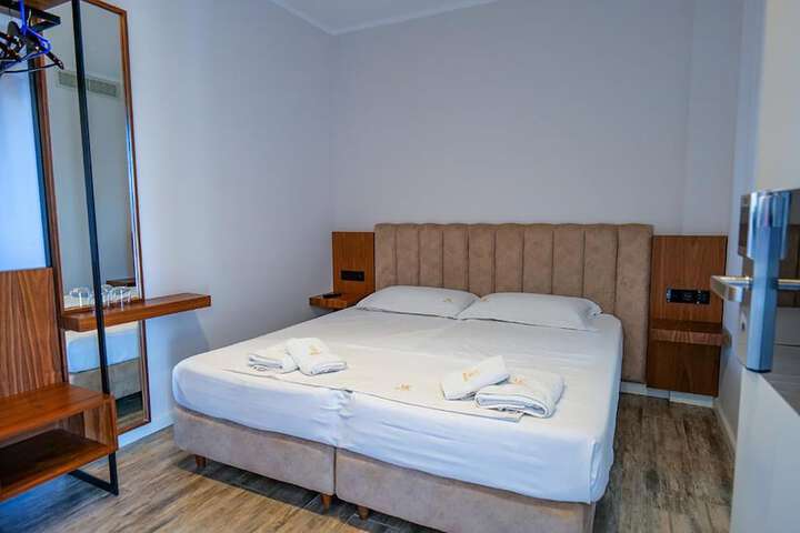Room 29 of 72