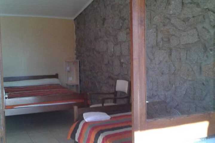 Room 11 of 38