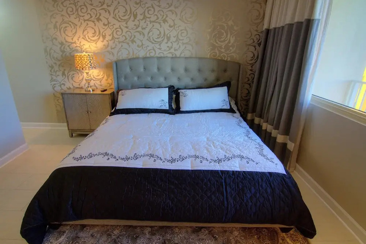 guest_rooms