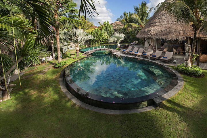 Pool 179 of 227