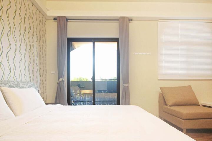 Room 3 of 15
