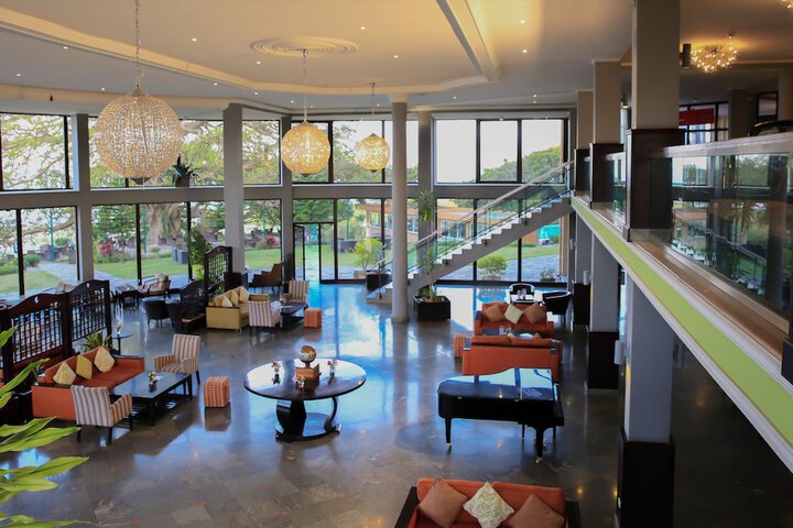 Hotel Interior 4 of 98