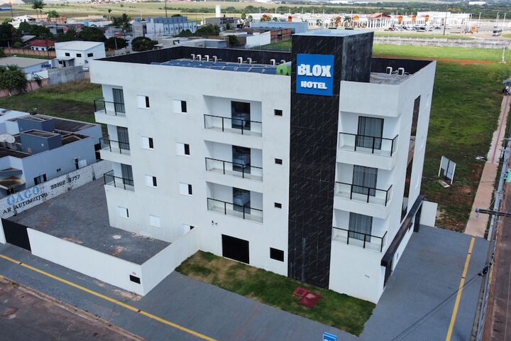Exterior of Hotel Blox Sorriso