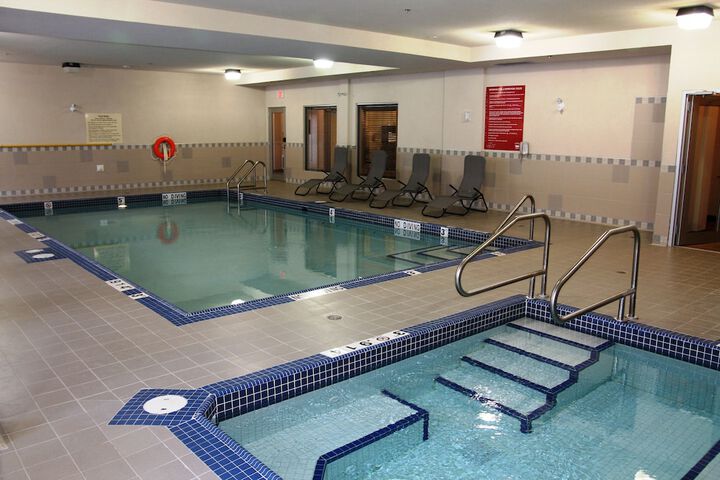 Pools & Facilities