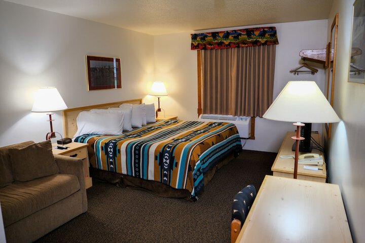 Room 6 of 22