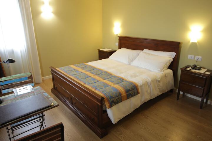 Room 22 of 69