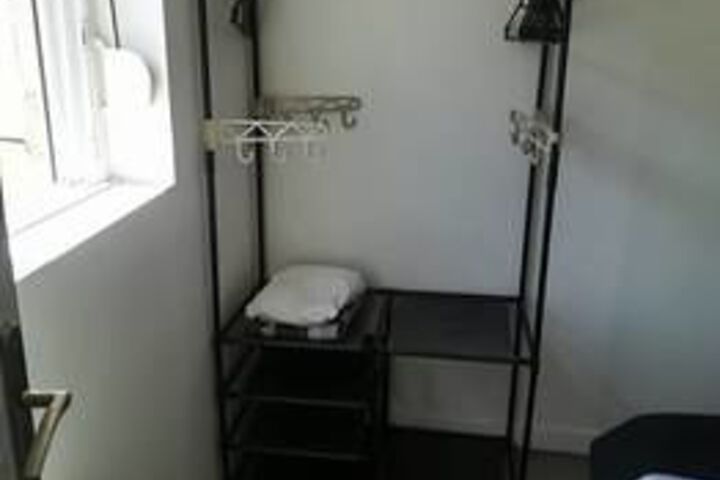 Room 25 of 49