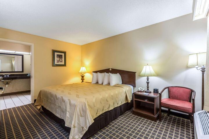 2 Double Beds (5 of 18)