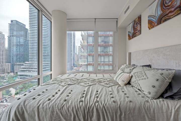 Room 15 of 51