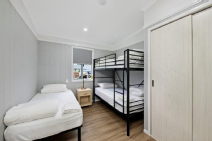 Room 334 of 792