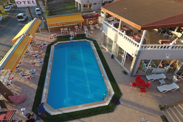 Hotel 64 of 70