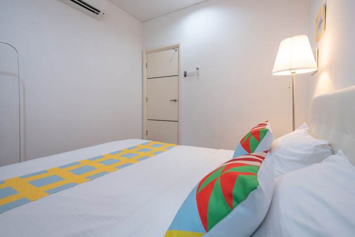 Room 11 of 41