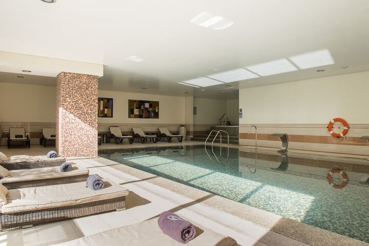 Hotel with Pool