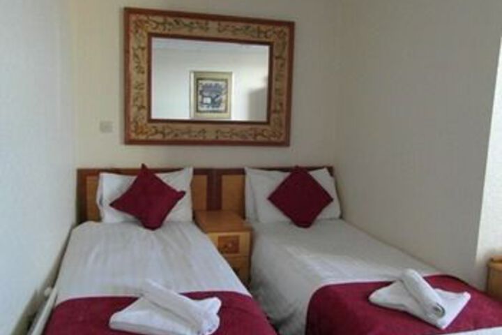 Room 17 of 58