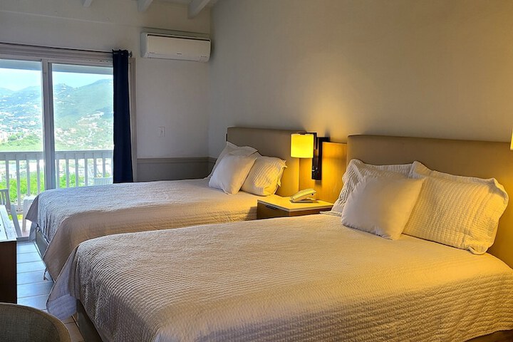 Room 12 of 111