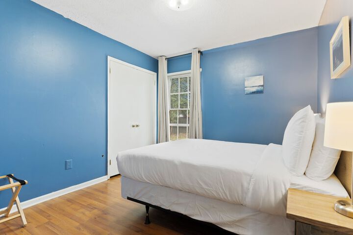 Room 26 of 69