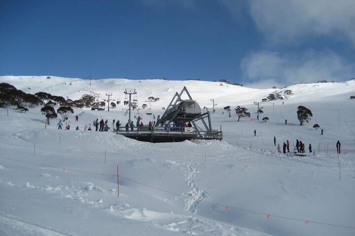Knockshannoch Ski Lodge