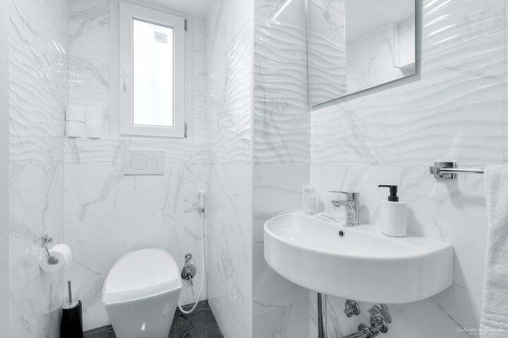 Bathroom Interior Photo