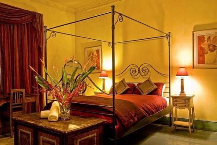 Room 15 of 50
