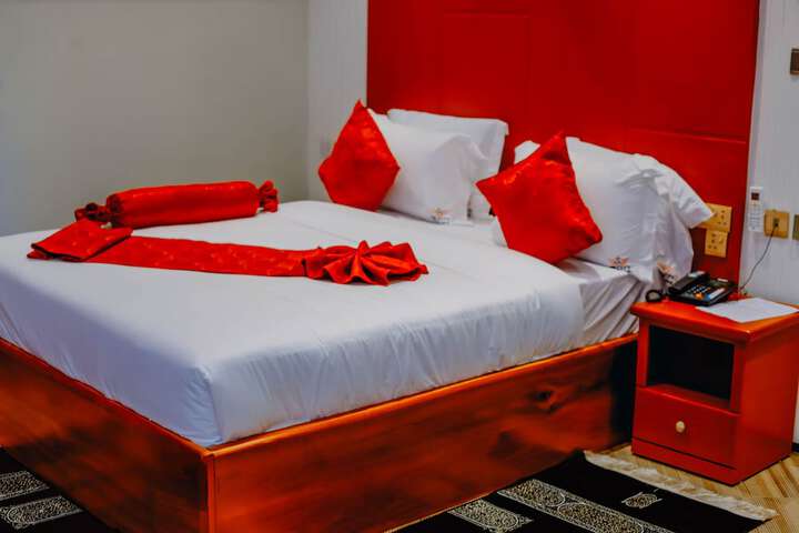 Room 46 of 79