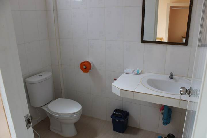 Room 25 of 60