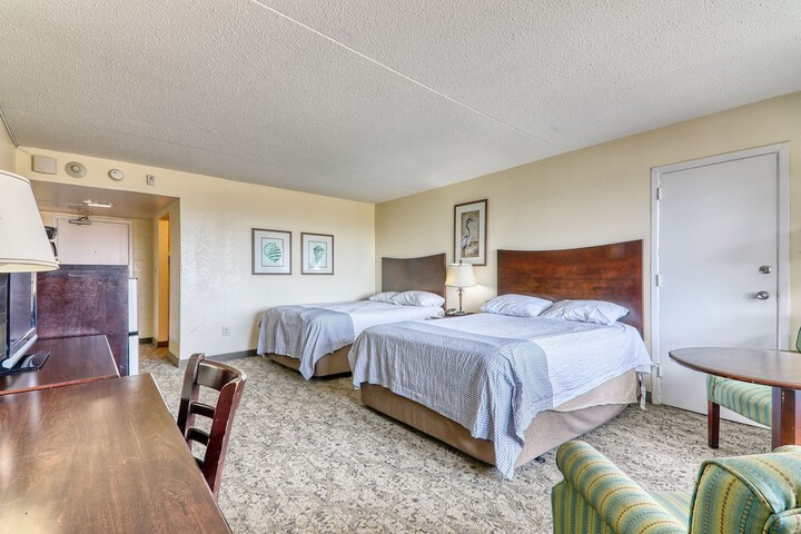 Room 14 of 65