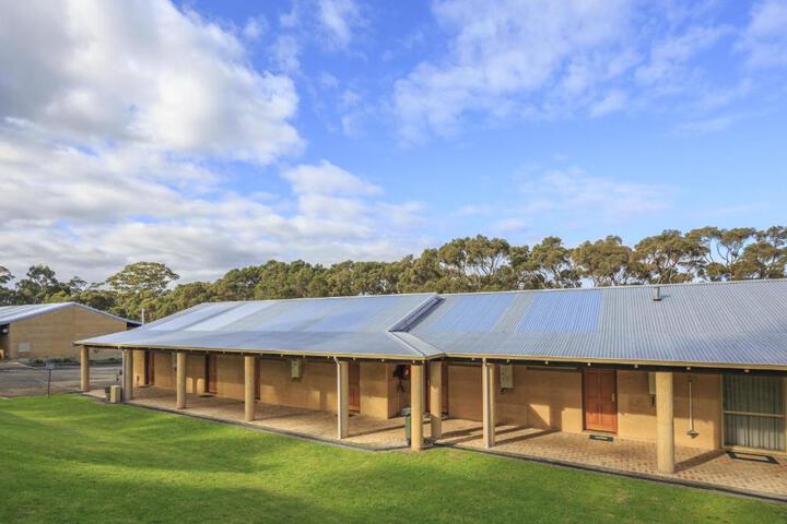 The Koorabup Motel