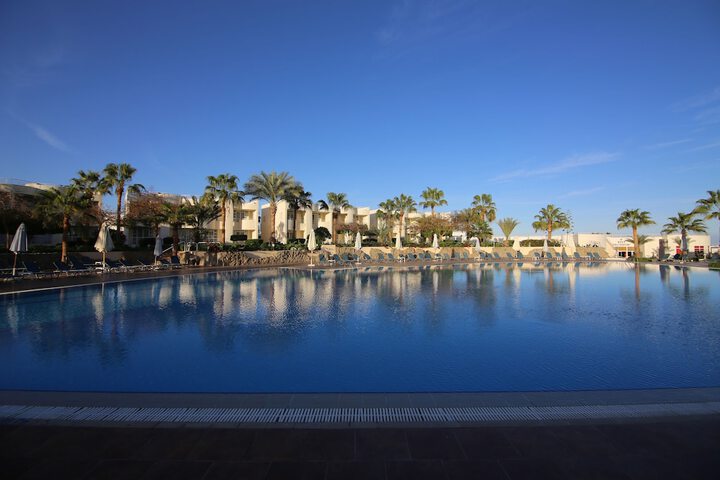 Pool Hotel