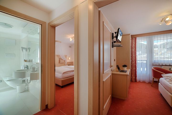 Room 21 of 55