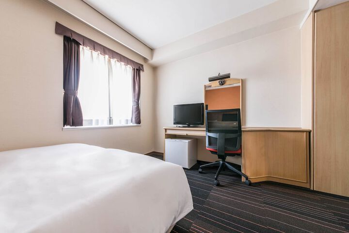 Room 15 of 55
