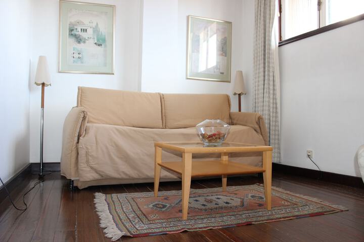Room 16 of 45