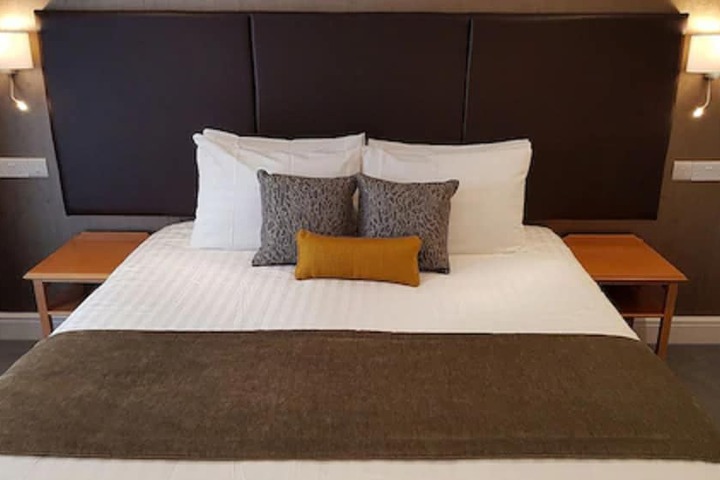 Room 25 of 56