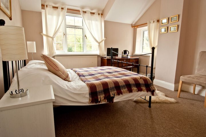 Room 2 of 54