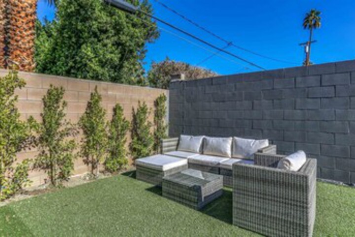 Terrace/Patio 4 of 45
